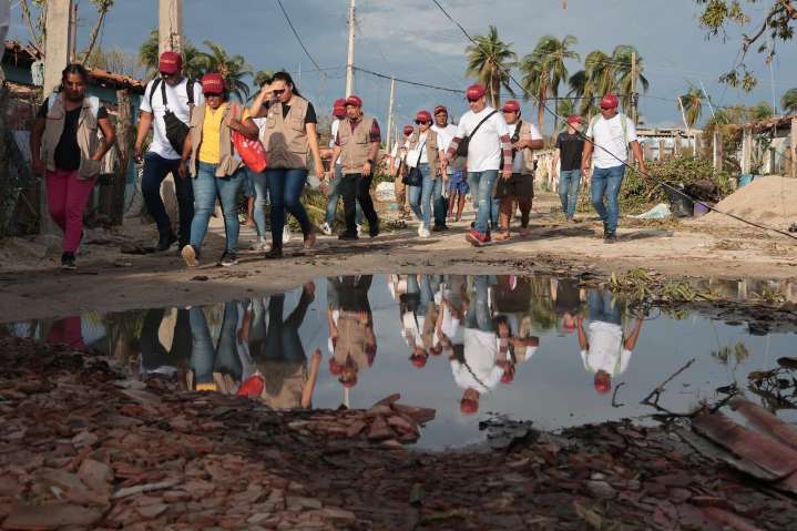 Despliegan brigadas de salud en zonas afectadas por lluvias