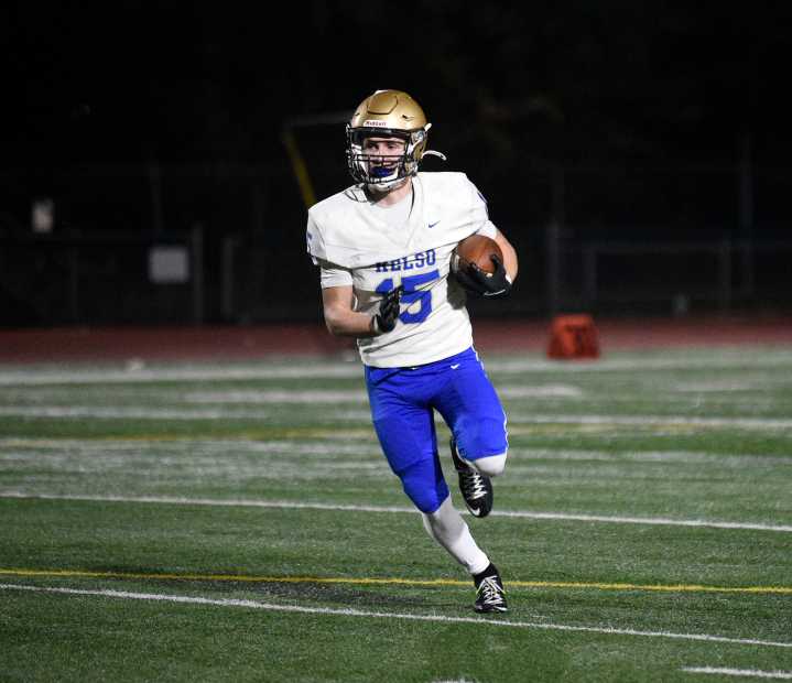 Mason Hanson leads Kelso to 40-7 win over Mountain View