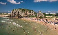 Furor con la playa brasileña ideal que está cerca de Argentina