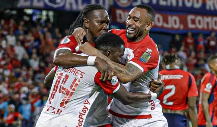 Santa Fe suma otro problema: baja para el cierre de Liga BetPlay