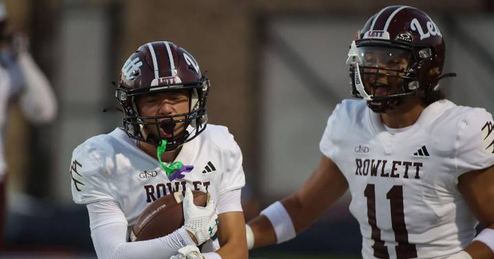 9-6A Football Roundup: Showdown for top spot set for Thursday; playoff race remains tight