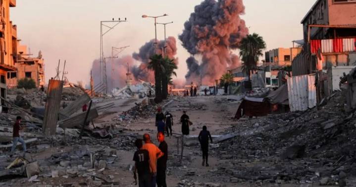 Israel y Hamás firman acuerdo histórico: liberación de rehenes, alto al fuego y entrada de ayuda humanitaria