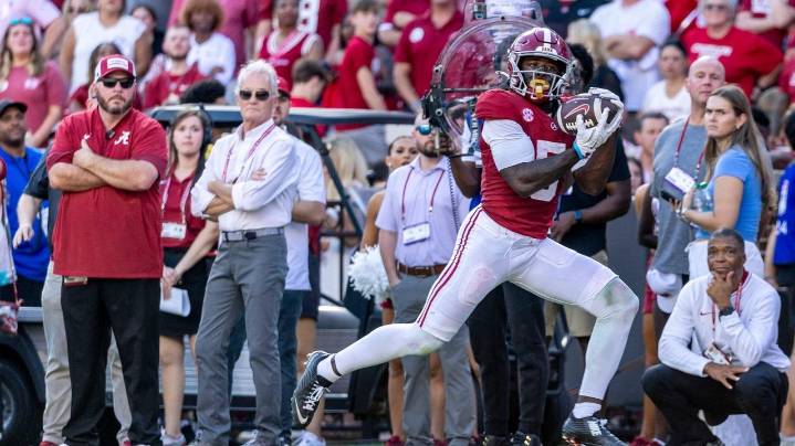 Simpson, Miller lead No. 10 Alabama to 30-14 victory over No. 16 Vanderbilt
