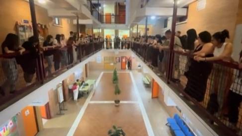 Alumnos del IES Néstor Almendros de Tomares denuncian la falta de profesorado en Imagen y Sonido