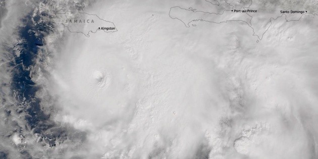 "Melissa" ya es un potente huracán categoría 5; Jamaica está en alerta