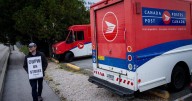 Canada Post, union set to meet again as rotating strike stretches on