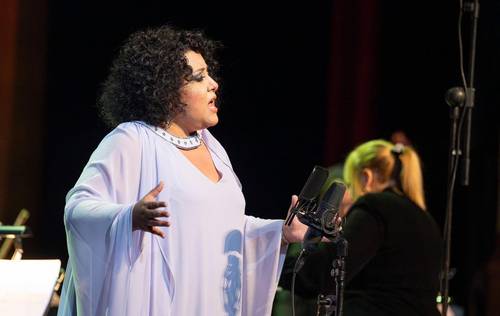 María Katzarava presentará historia sobre conjuros y embrujos gitanos