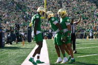 Leonard Moore has 2 interceptions and No. 21 Notre Dame beats Boise State 28