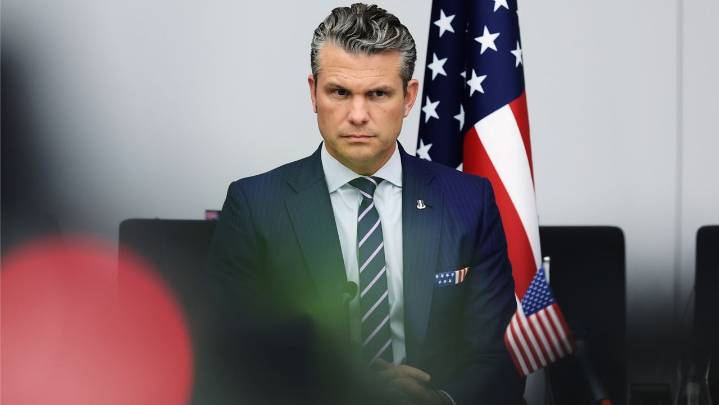 Hegseth orders the military to detail dozens of attorneys to the Justice Department