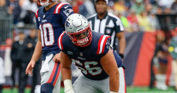 What Mike Vrabel said about Will Campbell's battle with Myles Garrett in Week 8