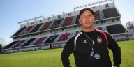 El histórico goleador de Chacarita Carlos Leeb contó el difícil momento económico que atraviesa: “Gané plata, pero he tocado fondo”