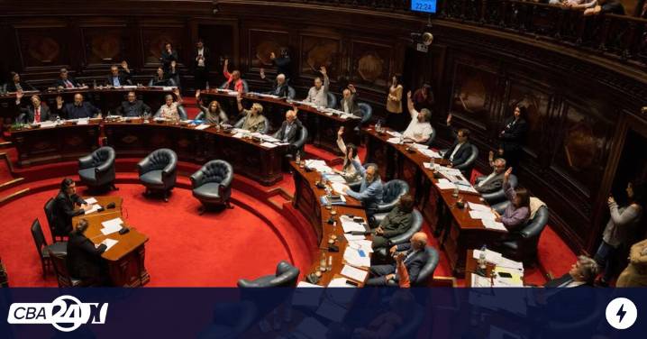En una sesión histórica, Uruguay aprobó la primera ley de eutanasia en América Latina