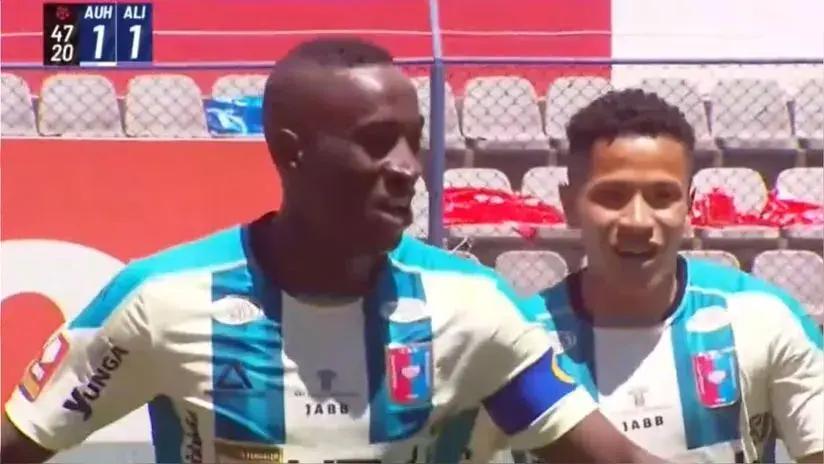 Alianza Lima sufre en Huánuco: Yorleys Mena marcó el 2-1 para Alianza Universidad por la Liga1 [VIDEO]
