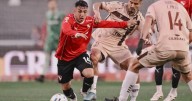 Independiente goleó 3-0 a Platense y ganó tras 15 partidos sin festejos