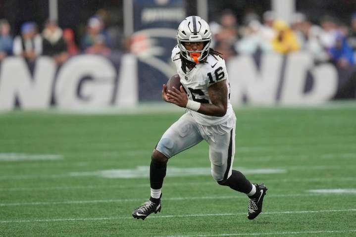 Raiders star wide receiver emerges as trade target for Steelers