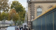 Francia: arrestan a dos sospechosos por el robo de joyas en el Museo del Louvre