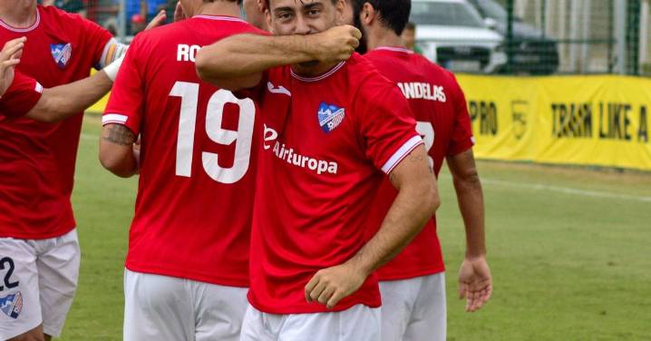 El Estepona, rival del Málaga CF en la Copa del Rey, golea al filial (0