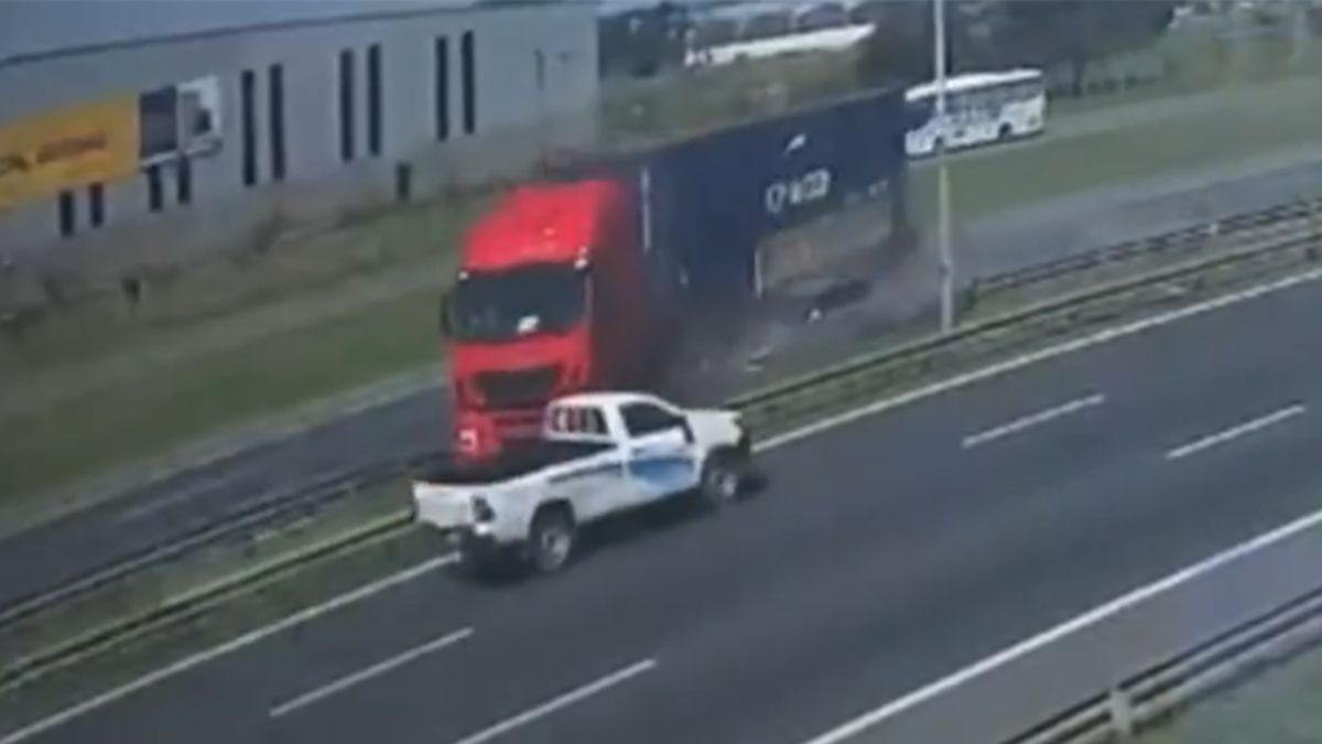 Así fue el trágico accidente en Panamericana: video del violento impacto frontal