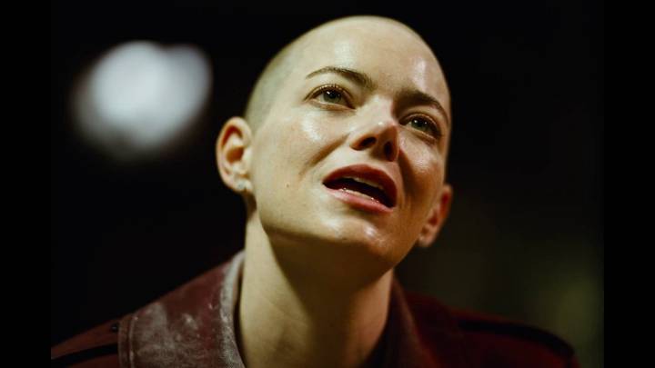 Adelanto en exclusiva de un fragmento de la nueva película de Emma Stone y Yorgos Lanthimos, 'Bugonia'