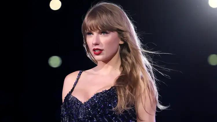 Taylor Swift ayuda a niña con cáncer con donación y mensaje inspirador