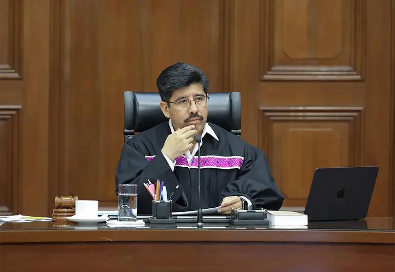 Corte fija tope al cobro de comisiones de las Afores