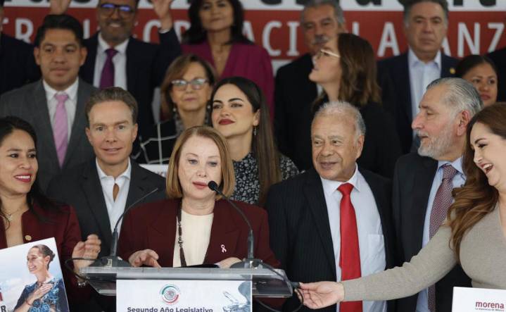 Morena en Senado refrenda apoyo a Sheinbaum Pardo