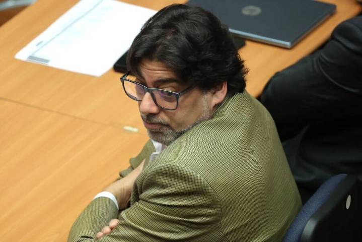 Tribunal suspende preparación de juicio oral a Jadue y reabre investigación
