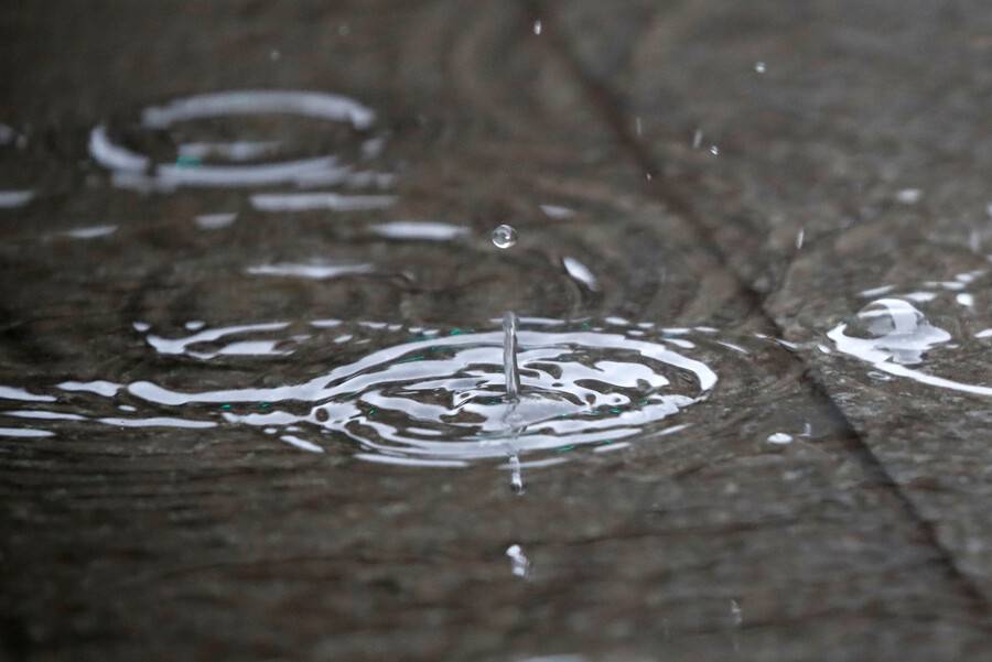 Revisa el pronóstico actualizado de lluvia en Santiago: cuántos milímetros caerán