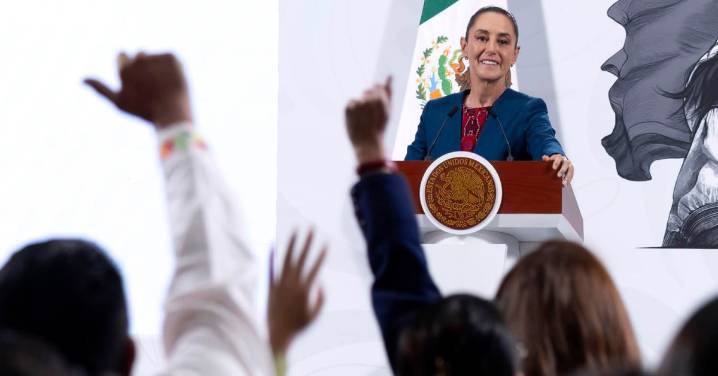Atención médica será universal con nuevo esquema de compensación entre instituciones: Sheinbaum