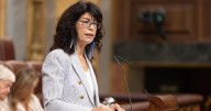 El Congreso exige cesar a Redondo por los fallos en las pulseras antimaltrato gracias a ERC