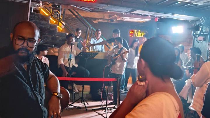 ‘Processing the loss’—At Delhi pub, ‘Joi Zubeen da’ chants, 1 am singing