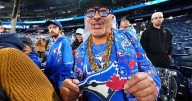 Toronto Blue Jays fans hoping to see 2-game lead in World Series