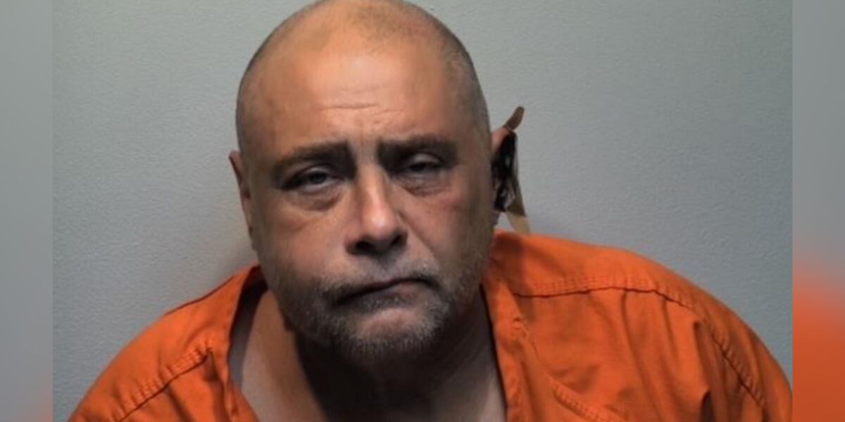 Man accused breaking into Paducah apartment, threatening couple