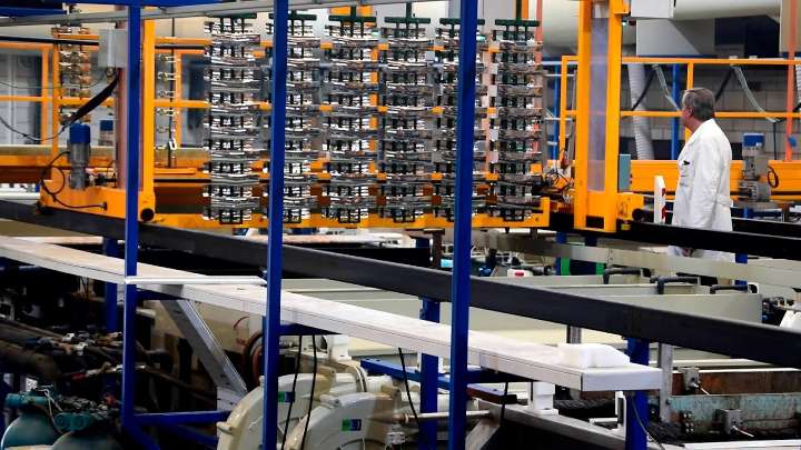 El Gobierno de España da 10 millones en ayudas para que empresas luchen contra los plásticos