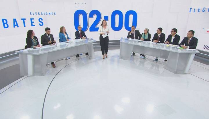 EN VIVO 24 Debates - Candidatos por el Distrito 21