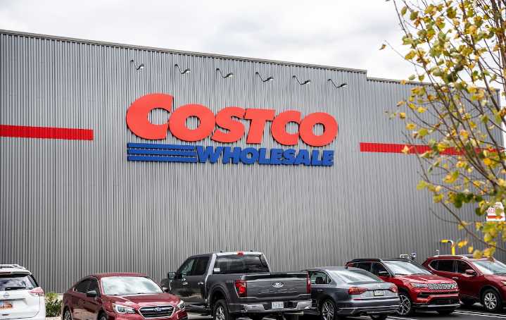 Booze at a Costco? Warehouse chain is pursuing beer, wine sales in Pa.