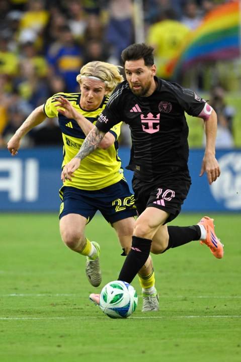 Messi scores second career MLS hat trick in Inter Miami's 5