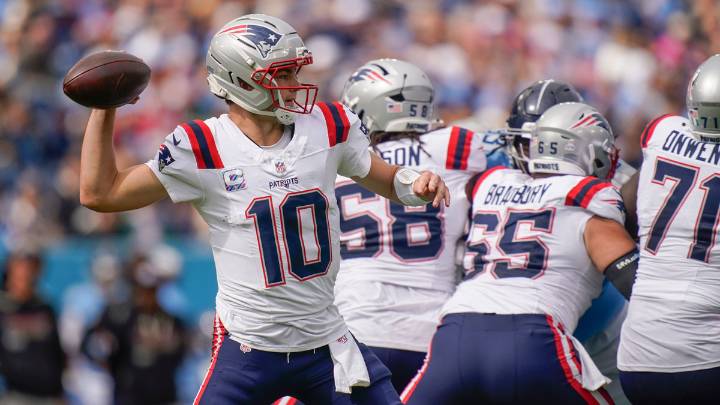 Patriots’ Drake Maye avoids injury after head slams hard on field in scary moment
