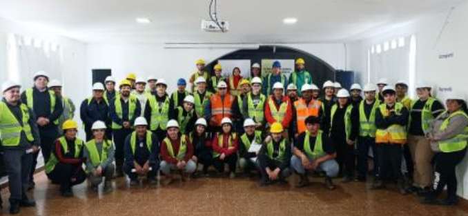 Lago Posadas avanza en formación laboral con apoyo del Gobierno de Santa Cruz