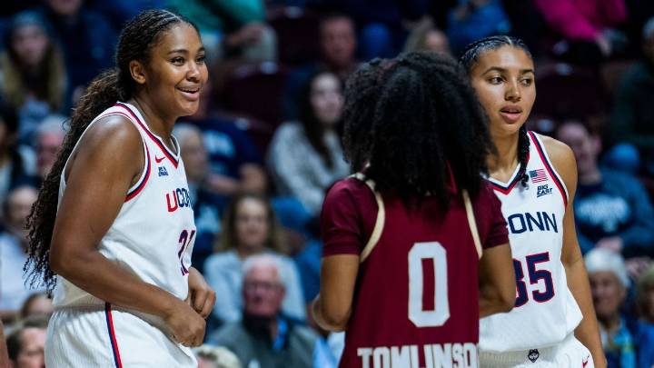 Women's NCAA basketball conference player of the year picks