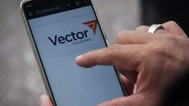 Tras la presión de Estados Unidos, Vector de Alfonso Romo se despide de sus clientes