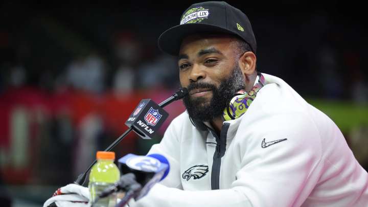 Eagles beg $97 million Super Bowl champion to reverse retirement decision after taking broadcast role