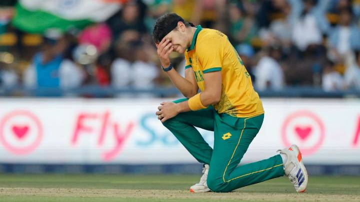 Coetzee picks up fresh injury, might be a doubt for tour of Pakistan