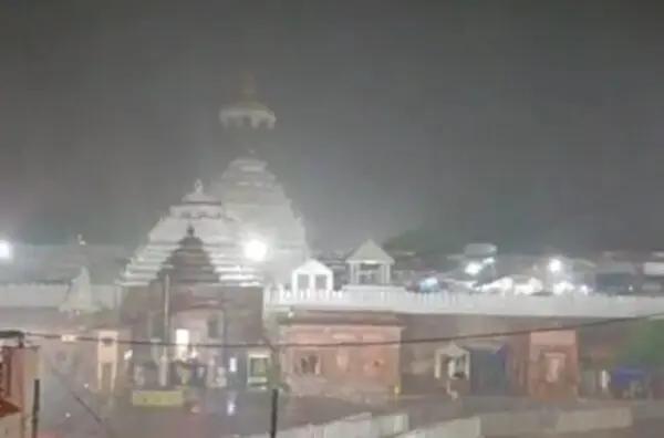 Devotees Can Enter Only Through One Puri Jagannath Temple Gate During Panchuka