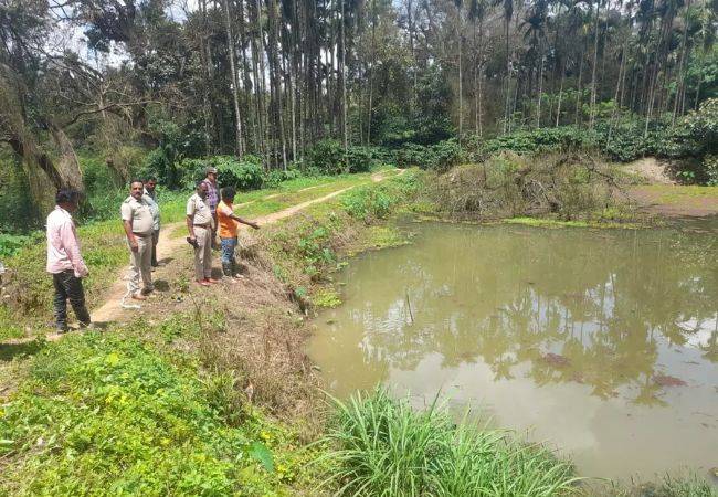 Sakleshpur: Children aged 5, 7 years accidentally fall into pond...
