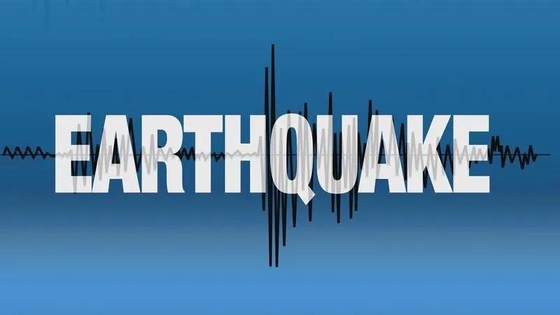 Earthquake with preliminary 5 magnitude shakes Istanbul, causing panic