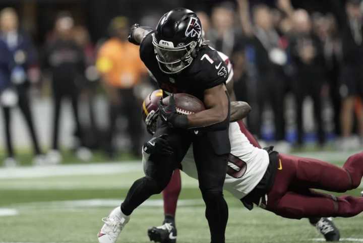 Bills vs. Falcons Week 6 Monday Night Football Top Betting Picks, Predictions