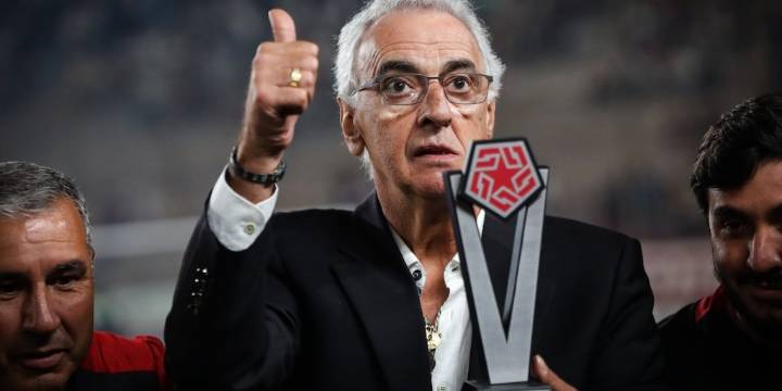 El tricampeonato de Jorge Fossati con Universitario pone fin a 40 años sin segundas partes exitosas en la dirección técnica del club