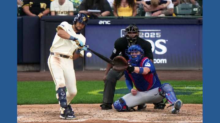 Brewers cruise past Cubs to open NLDS