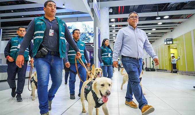 Titular del MIDAGRI supervisa labores de control fitosanitario en el Aeropuerto Jorge Chávez